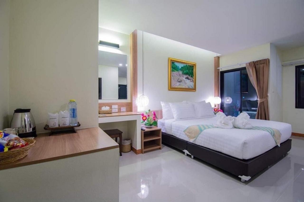 Pura Nakhon Hotel ناخون سي ثامارات المظهر الخارجي الصورة